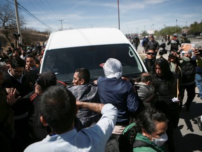 Niña migrante reclama a AMLO: "No somos animales, somos migrantes y tenemos derechos"