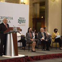 Se alcanzó la meta de vacunar con primera dosis a mayores de 60 años: AMLO