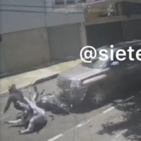 Conductor atropella dos veces a ladrones en la San José Insurgentes; le robaron 100 mil pesos