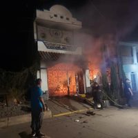 Incendian un centro de rehabilitación en Mazatlán, Sinaloa; hay un muerto y 18 heridos