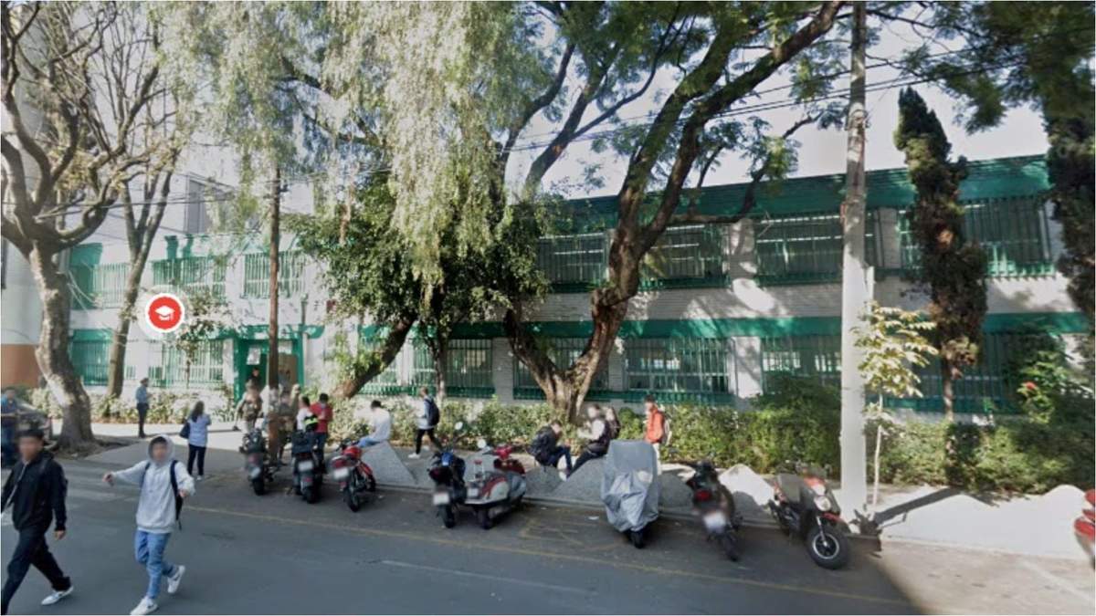 Pelea afuera del Bachilleres 20 termina en balacera