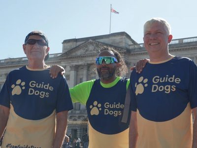 Gafas con IA ayudan a corredores con discapacidad visual a afrontar el maratón de Londres