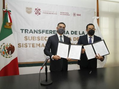 Batres Guadarrama y García Harfuch firman acuerdo para transferir el Sistema Penitenciario