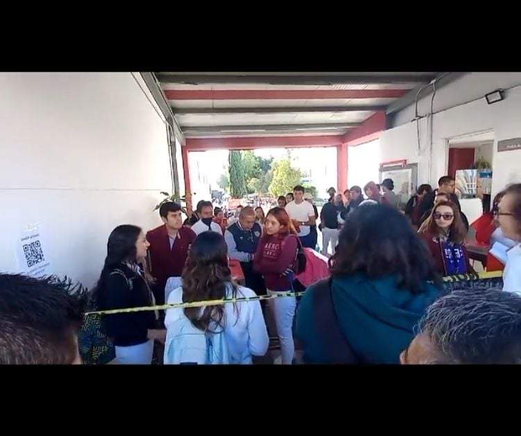 Alumnos de UPAEP protestan por inseguridad