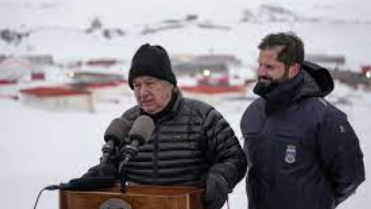 El presidente chileno Gabriel Boric y el secretario general de Naciones Unidas, António Guterres