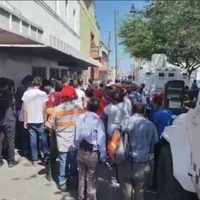 Pobladores confrontan a agentes de la GN que mataron a dos personas en Nuevo Laredo