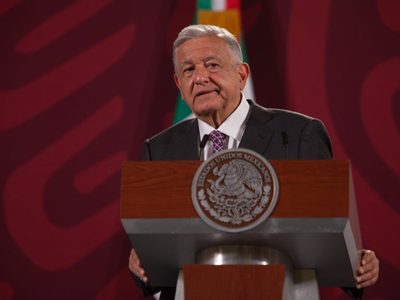 López Obrador anuncia que buscará una reforma para que sea delito grave la defraudación fiscal