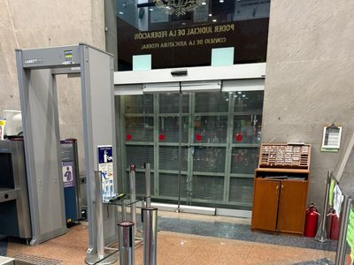 CJF ordena levantar el paro de labores y amaga con aplicar descuentos