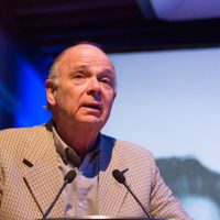 Krauze responde a AMLO y reenciende la polémica en redes