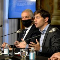 "No sería lógico pensar en una flexibilización" de la cuarentena, anticipó Kicillof