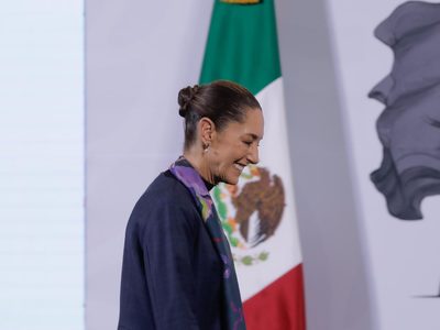 Sheinbaum confirma pacto de "no confrontación" entre padres de los 43 y el gobierno