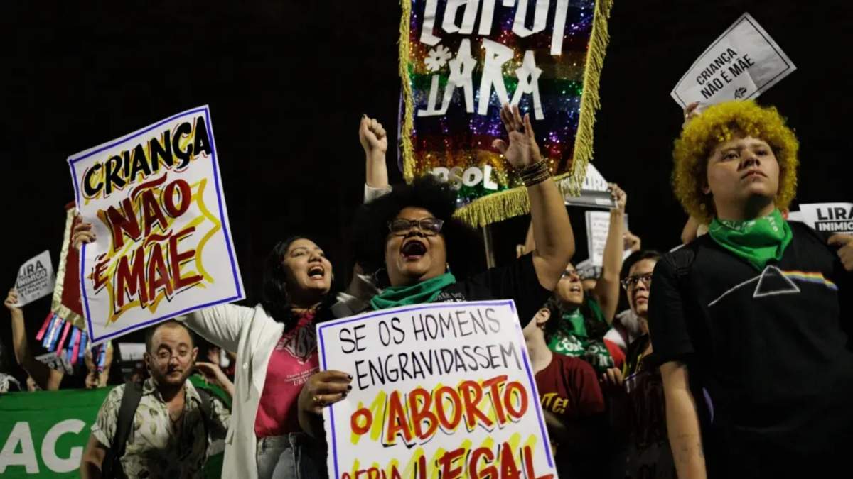 Protestas en Brasil contra penalización del aborto