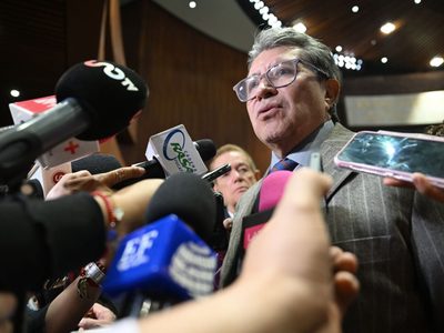 Monreal: Si pasa febrero no nos da más tiempo para la reforma electoral