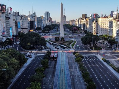 El clima en el AMBA sorprende con niebla y bajas temperaturas, mientras se anticipa la llegada de lluvias