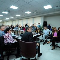 Se coló un video porno mientras explicaban el nuevo endeudamiento que quiere el Gobierno de Neuquén