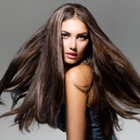 Consejos claves para mantener tu cabello largo y sin que se reseque o quiebre