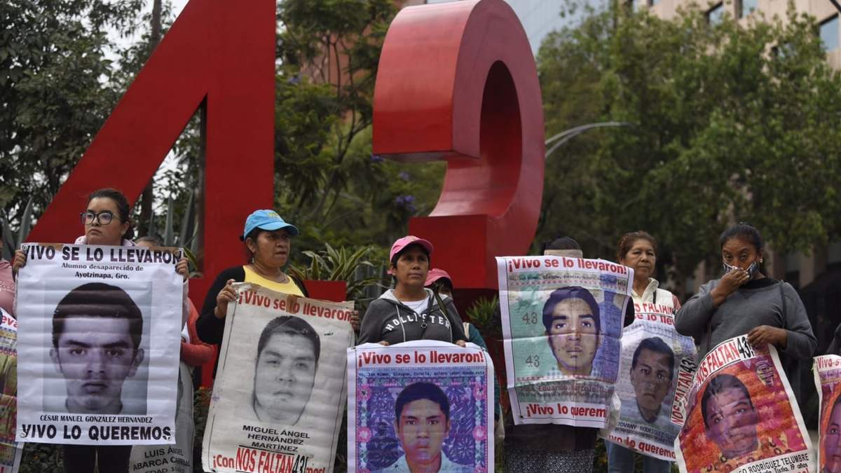 Marcha por Ayotzinapa
