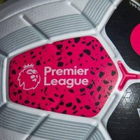 Un capitán de la Premier League se niega a volver a los entrenamientos