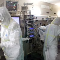 Argentina atraviesa su peor fiebre de coronavirus: la terapia intensiva supera los 4.000 internados