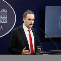 El Gobierno se mostró en contra de los paros de sanidad y trenes