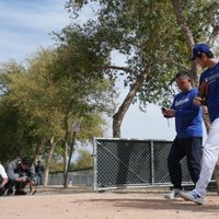 MLB abre las puertas a otra temporada; lanzadores y receptores se reportan