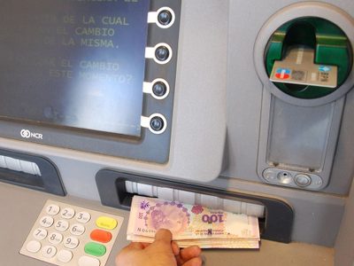 Estatales rionegrinos cobran el aguinaldo a partir del 21