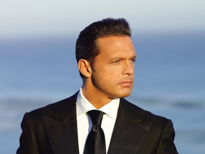 Antes de la 2° temporada: Luis Miguel se sincera con la realidad del paradero de su madre