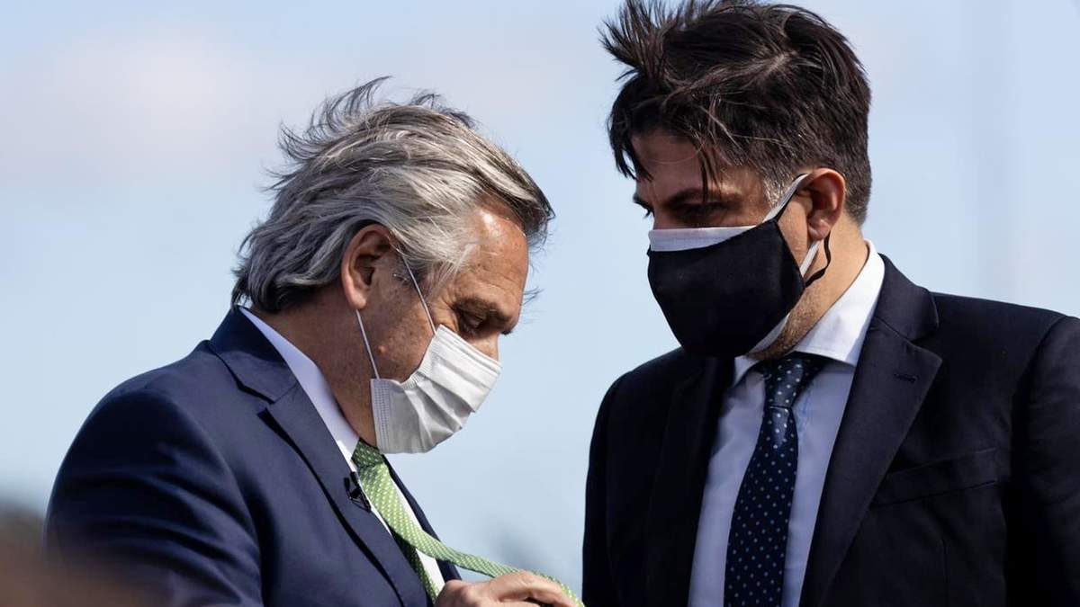 El presidente de la Nación, Alberto Fernández, y el ministro de Educación, Nicolás Trotta. Fuente: (Twitter)