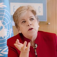 La Cepal estima un crecimiento del 3.7% en América Latina en 2021, tras una caída del 7.7% este año