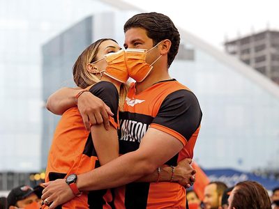 Por operaciones fraudulentas, la FGR va tras Samuel y Mariana