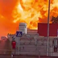 Potente explosión de una gasolinera es captada en videos en Roma, Italia; hay 25 heridos