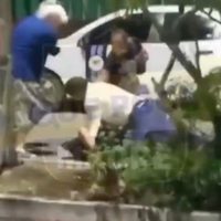Golpean a doctor del IMSS presuntamente por no dar “buena atención” (Video)