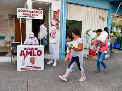 Publican decreto que permite al presidente y  funcionarios promover la consulta de revocación