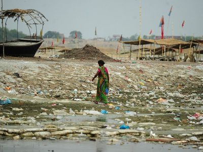 India prohibió los plásticos de un solo uso en un intento por reducir la cantidad de residuos