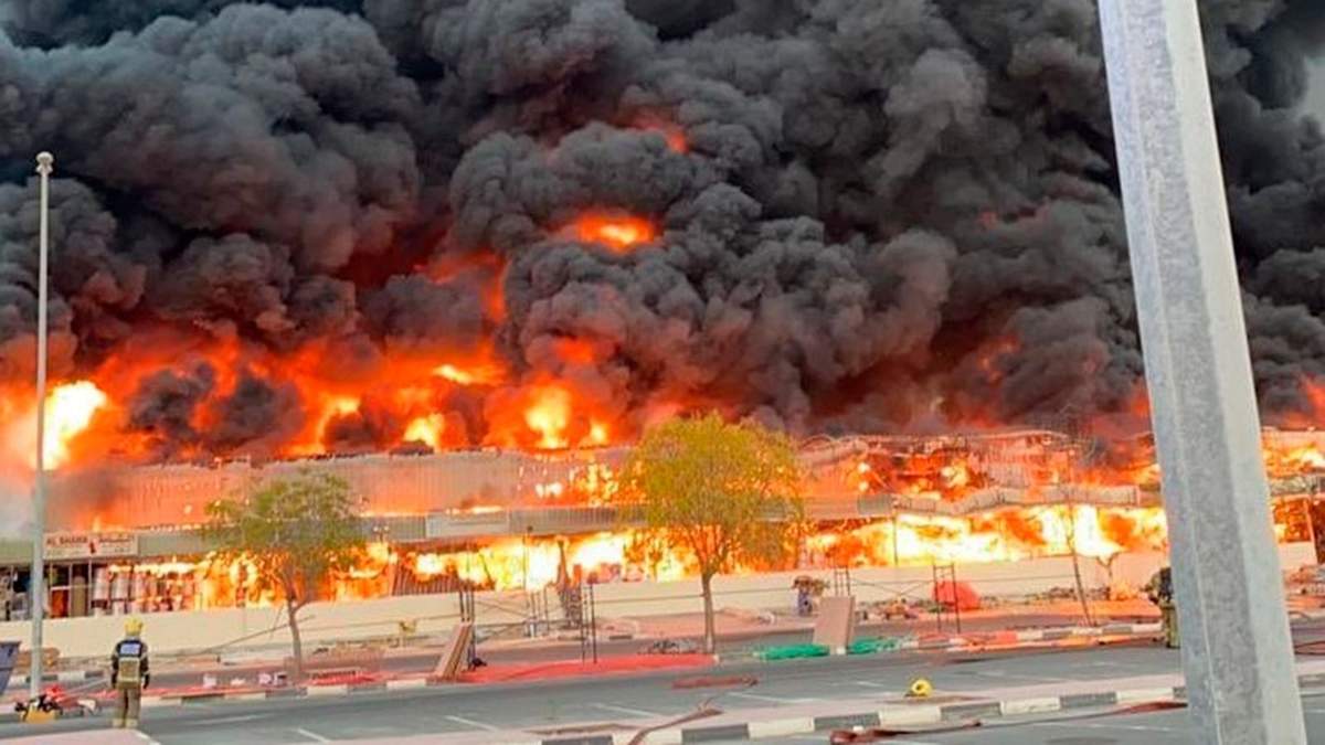 Incendio en Emiratos Árabes. Fuente: (Instagram).