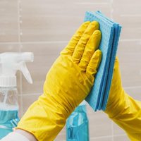 Tips caseros y sencillos para dejar el baño impecable