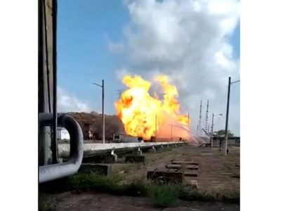 Otra explosión en Veracruz, ahora en el complejo petroquímico "Pajaritos"