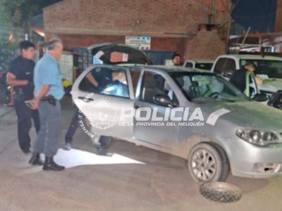 Dos detenidos por hacer compras con una tarjeta robada al padre de un policía
