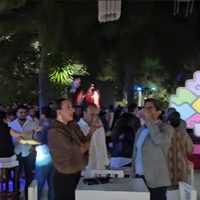 Lejos de la austeridad republicana relanzan marca de Playa del Carmen