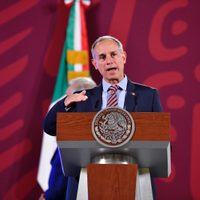 México lleva cuatro meses con casos de covid a la baja; López Gatell pide no angustiarse por gripas