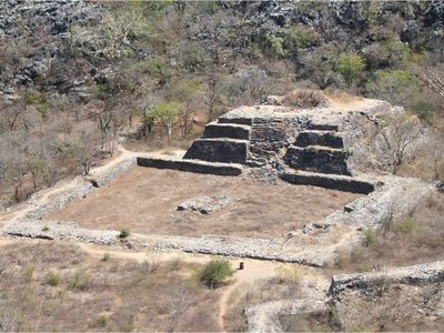 Descubren una nueva ciudad fortificada precolombina en Oaxaca