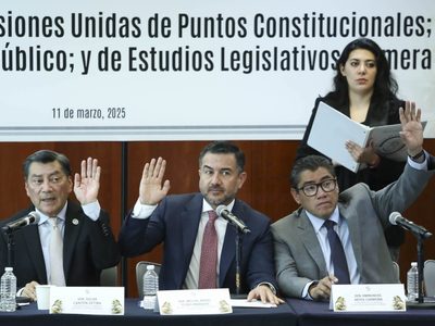Avanza en el Senado la reforma de simplificación administrativa y digitalización