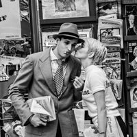 “Nueva Ola Francesa”, inspirada en la ópera prima de Jean-Luc Godard, revive la libertad creativa