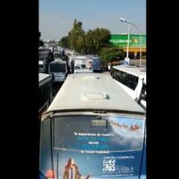 Transportistas poblanos exigen aumento de tarifas con paro