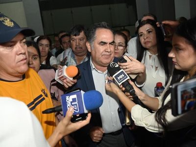 Rector de la UAS es suspendido del cargo por compra irregular de 45 mdp de tortillas