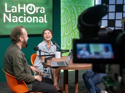 Gobernación abre diálogo con radio y TV por La Hora Nacional