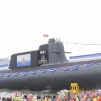 Presume Norcorea nuevo submarino que puede lanzar armas nucleares