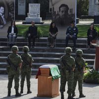 Valentín Campa ya reposa en la Rotonda; 'no fallarle al pueblo”, el mejor homenaje: AMLO