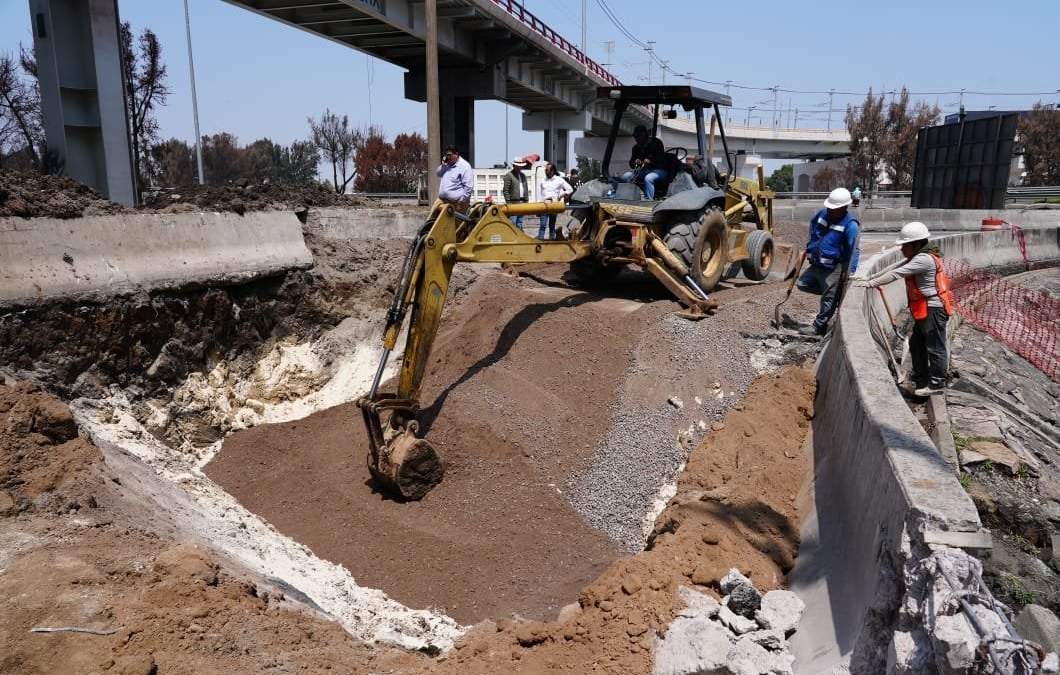 Reparación de grieta en el Puente de la Concordia