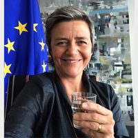 La Comisión Europea insiste en que Apple se benefició de ayudas ilegales en Irlanda